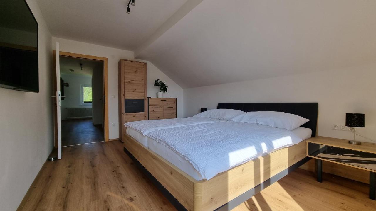 Ferienwohnungen Rabensteiner Bad Kleinkirchheim Exterior foto